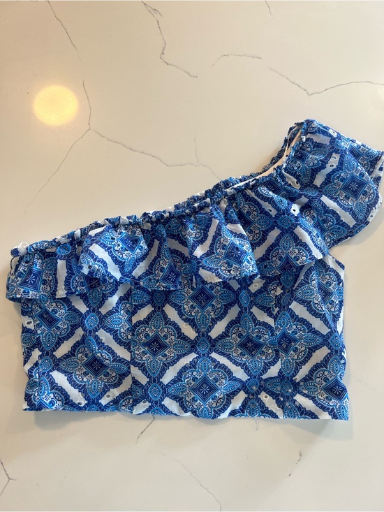 Francesca's Collections Tops - Francesca's Blue One-Shoulder Printed Ruffle Crop Top